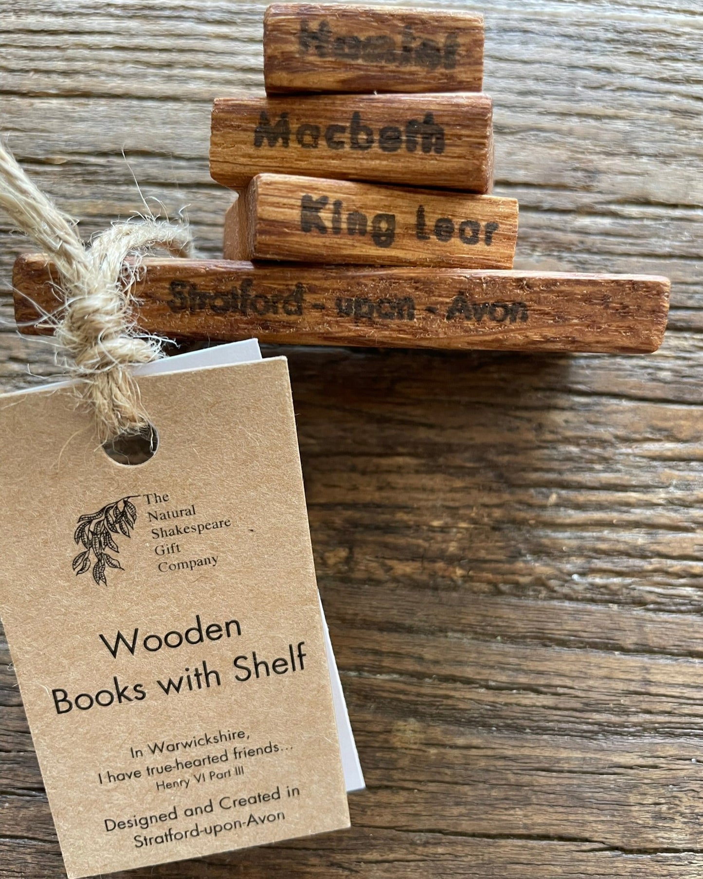 Wooden Souvenir Books with Shelf: Oak