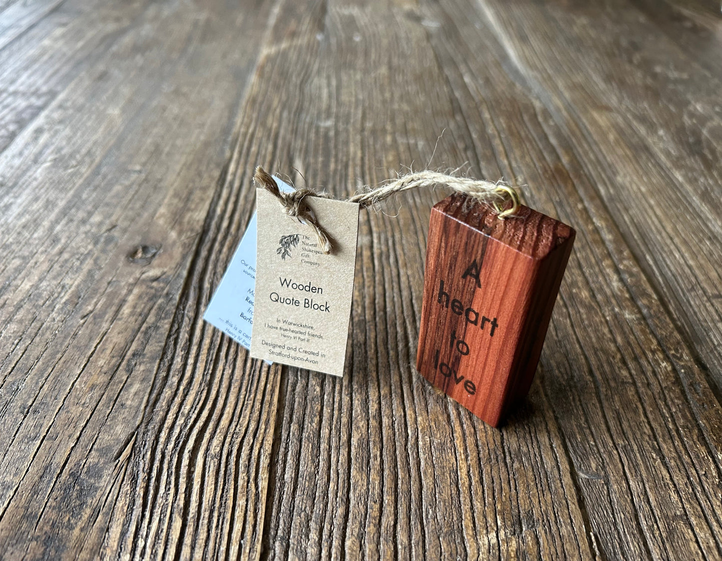 Wooden Hanging Quote Block: Redwood. 'A heart to love...'