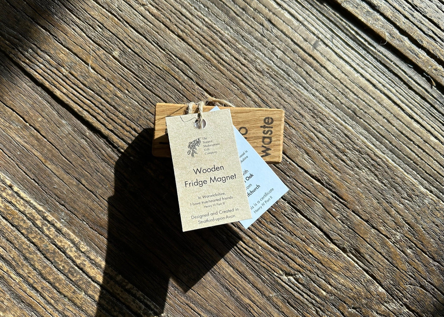 Wooden Fridge Magnet: Oak. ' I am now about no waste'