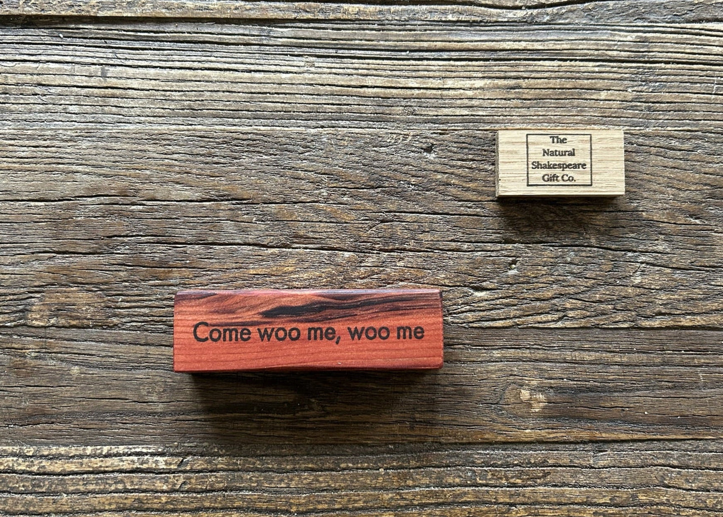 Wooden Love Quote Block: Redwood. 'Come, woo me, woo me'