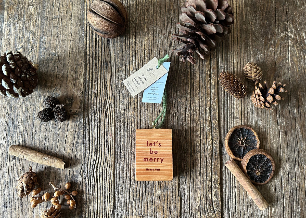 Wooden Hanging Christmas Decoration: Douglas Fir