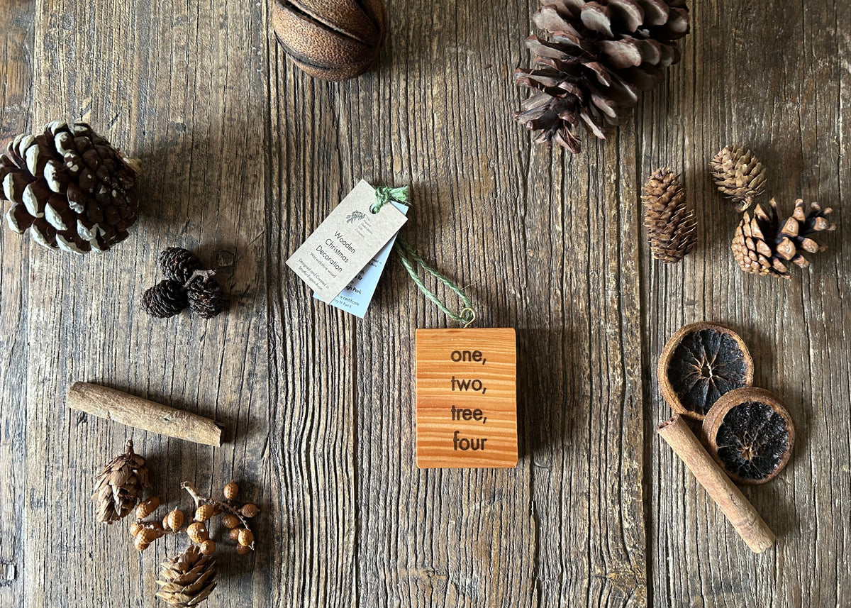 Wooden Hanging Christmas Decoration: Douglas Fir